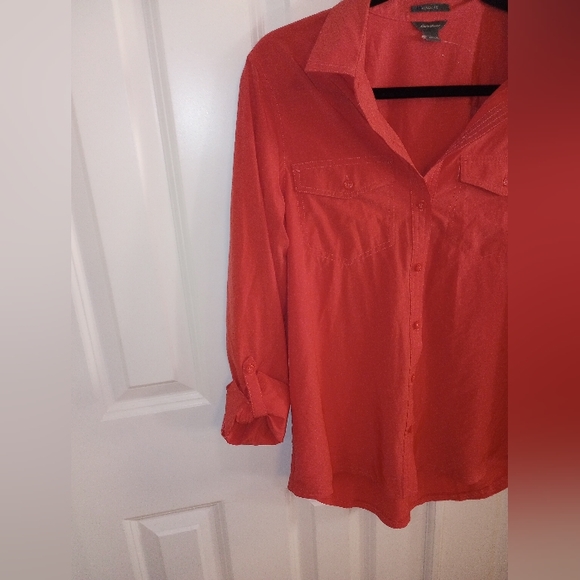 NWOT Eddie Bauer outdoor top | M - Picture 2 of 7